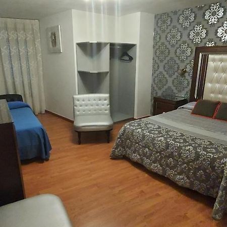 Hostal Del Campo Arevalo Luaran gambar